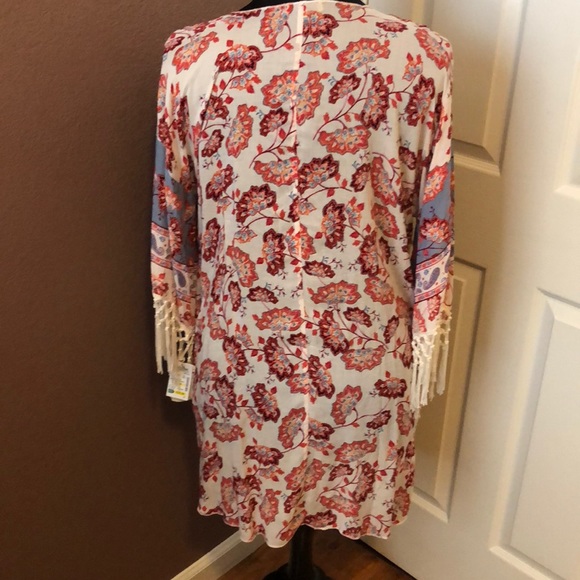 One Size Kimono by Democracy NWT - Picture 5 of 6